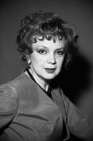 Photo of Aimee Iacobescu as Domnița Ralu