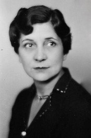 Photo of Frances Hatton as Mrs. Holmes  (as Mrs. Raymond Hatton)