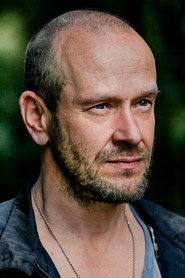 Photo of Robert Kuchenbuch as Father