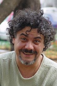 Photo of Viorel Paunescu as Braconnier