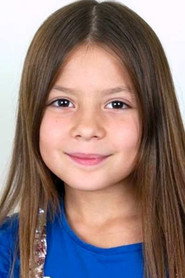 Photo of Élina Solomon as Mae