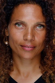 Photo of Esperanza Copini as Sara (Voice)