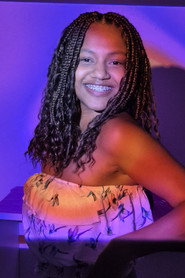 Photo of Luana Souza as Figuração