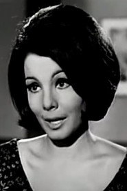 Photo of Ellie Loizou