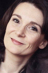 Photo of Axelle Bossard as La gynécologue