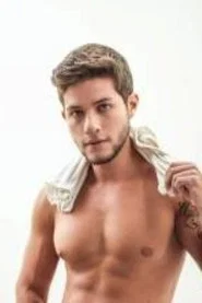 Photo of Tiago Santana