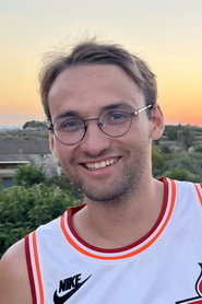 Photo of Raphaël Lesage as Brutus Gravelin