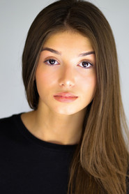 Photo of Mimi Keene as Jade Dawes