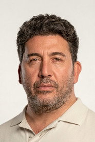 Photo of Emre Kınay as Halil Uluçınar