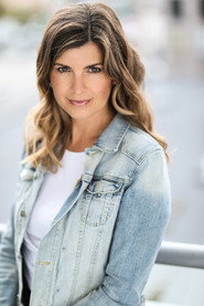 Photo of Katherine Slingsby as Martha Chambers