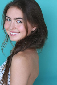 Photo of Emma Kidd as Sloan Soung