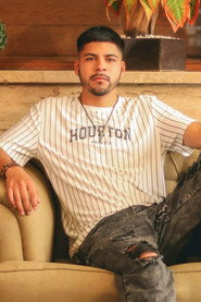 Photo of Adrián Villegas Palacios as Uriel
