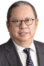 Photo of Peter Lam Kin-Ngok as Wealthy Business Man