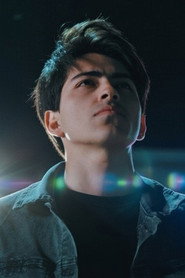 Photo of Leonel Cauchois as Roman