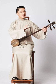 Photo of Gao Bo-Wen as Dr. Gao