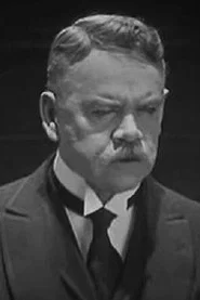 Photo of Hardee Kirkland as Police Captain