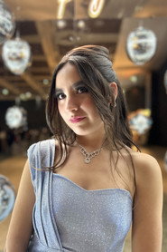 Photo of Ana Belén Tapia as Niña