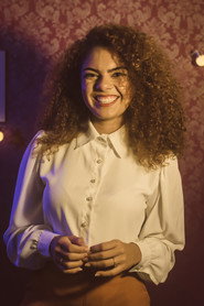 Photo of Luanna Jales as Malu