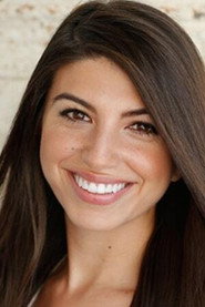 Photo of Arielle McFadden as Elyse