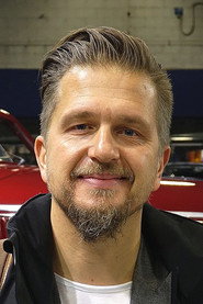 Photo of Jean-Pierre Gagick as Présentateur