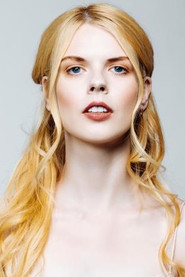 Photo of Ayvianna Snow as Ilsa Lall / Eyeball Victim