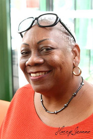 Photo of Viviane EMIGRÉ