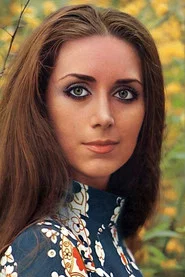 Photo of Marina Morgan as Antonietta, la domestica
