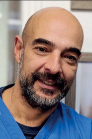 Photo of David Benaïm as Self - Veterinarian