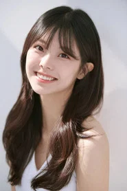 Photo of Yang Ga-eun as Han Ye-jin