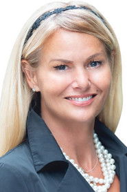 Photo of Lisa Robinson as Helen