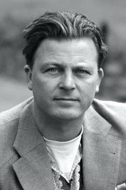 Photo of Bård Kjøge Rønning as narrator
