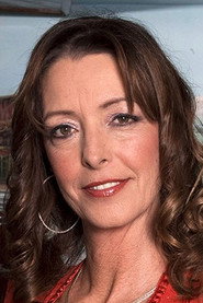 Photo of Lucy Holland