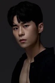 Photo of Hwang Min-hwan as Park Jung-woo