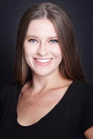 Photo of Tuğçe Kurşunoğlu as Aylin