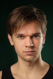 Photo of Maurice Pawlewski as Aleks
