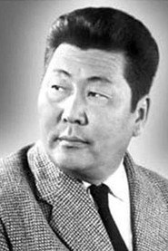 Photo of Dambyn Damdinsuren as Tseveen