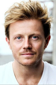 Photo of Zachary Garred as Sean