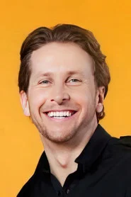 Photo of Glen Berry as Jamie Gangel