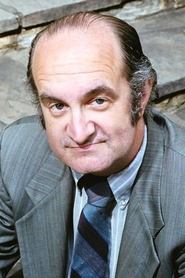 Photo of Geoffrey Gould as Dr. Adam Maitland