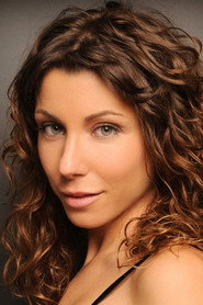Photo of Mirela Payret as Vira