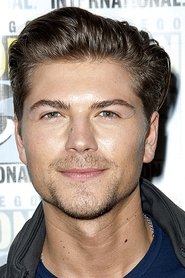 Photo of Amadeus Serafini as Henry