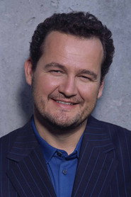 Photo of Russell Braun as Chorèbe