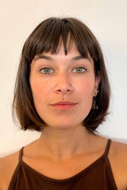Photo of Lorena Anderaos as Manoela