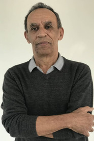 Photo of Chico Sant'anna as Professor