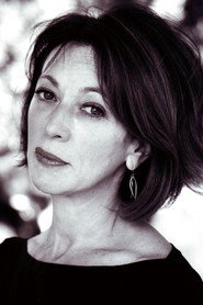 Photo of Marcia Firesten as Joan's Receptionist