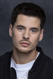 Photo of Pedro Portela as Guilherme