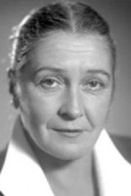 Photo of Varvara Soshalskaya as Edie Smeeth