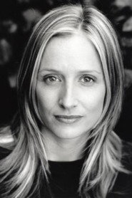 Photo of Olivia Hill as Lindsay