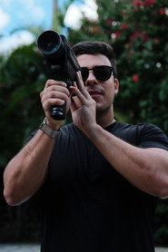 Photo of Bruno Ferreira as Tecladista