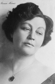 Photo of Anna Norrie as Countess af Silfverbåge